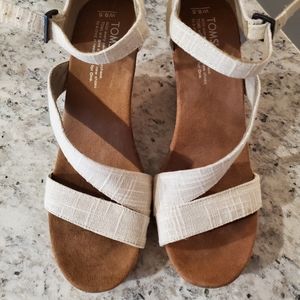 Toms strappy wedges- size 9.5   like brand new!